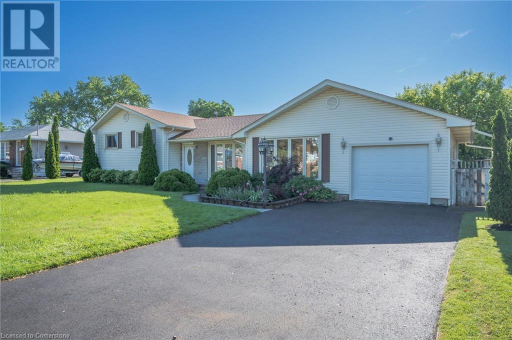 245 Marshall Avenue, Welland, Ontario  L3C 2N3 - Photo 3 - 40731200