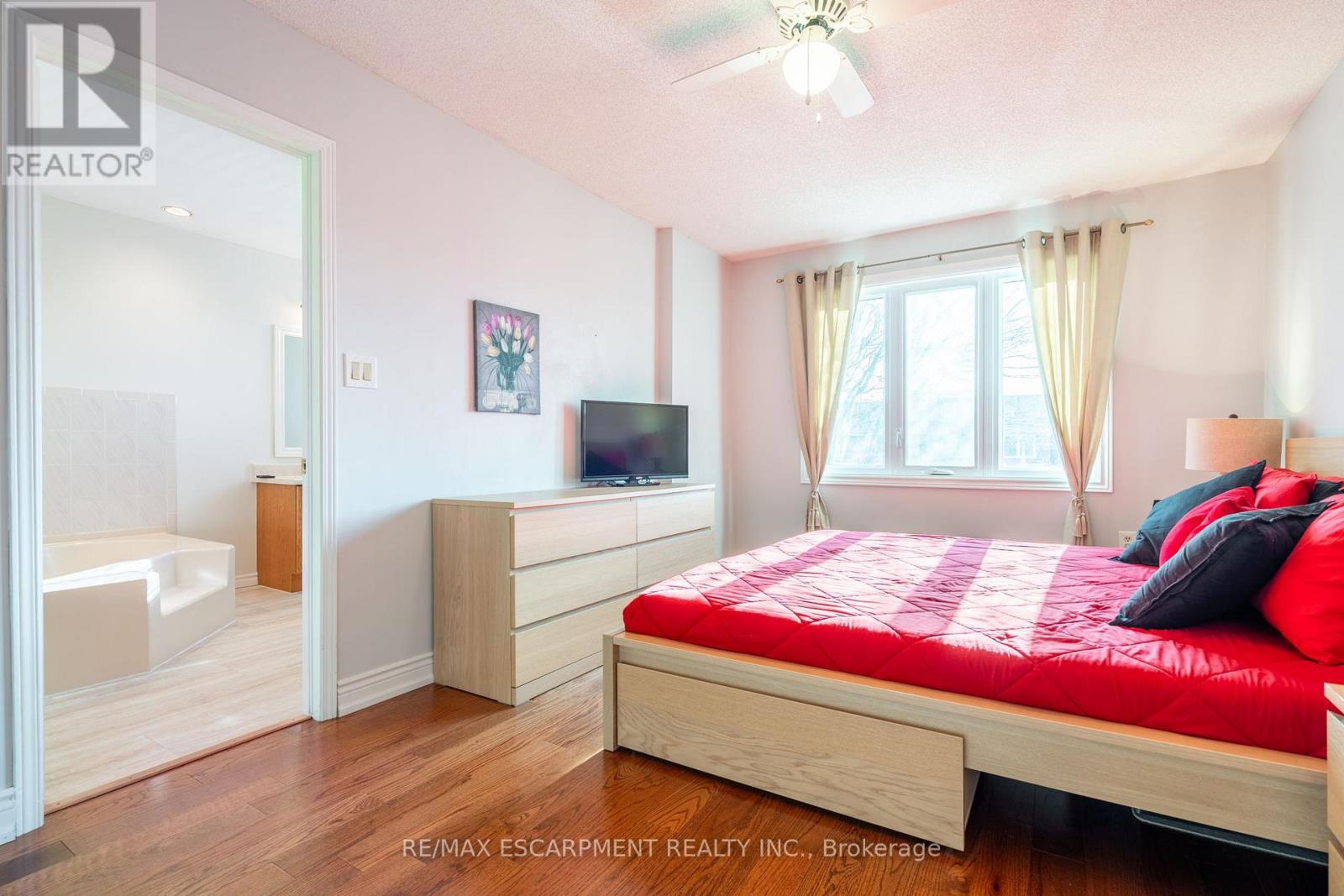 85 Royalvista Drive, Hamilton, Ontario  L8W 3H4 - Photo 28 - X12163611