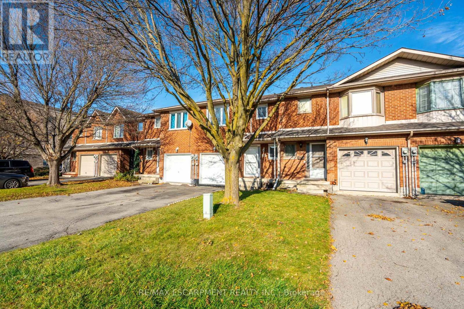 Property at 85 ROYALVISTA DRIVE image 3