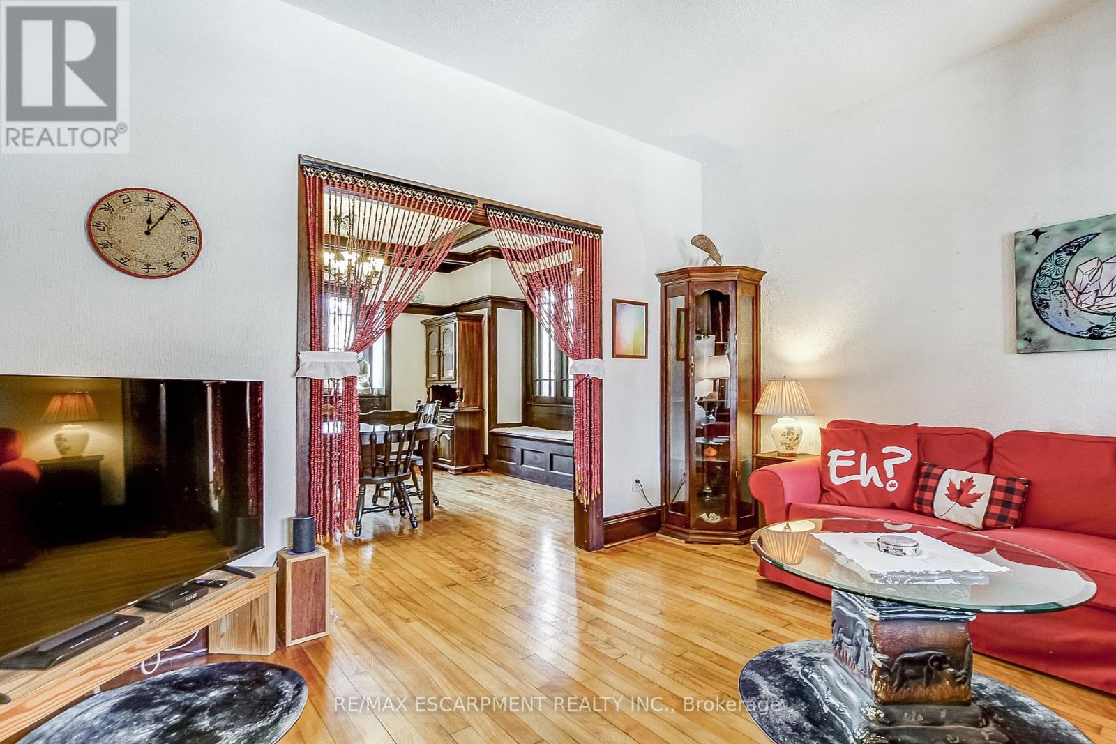 51 Canada Street, Hamilton, Ontario  L8P 1P1 - Photo 13 - X12163621