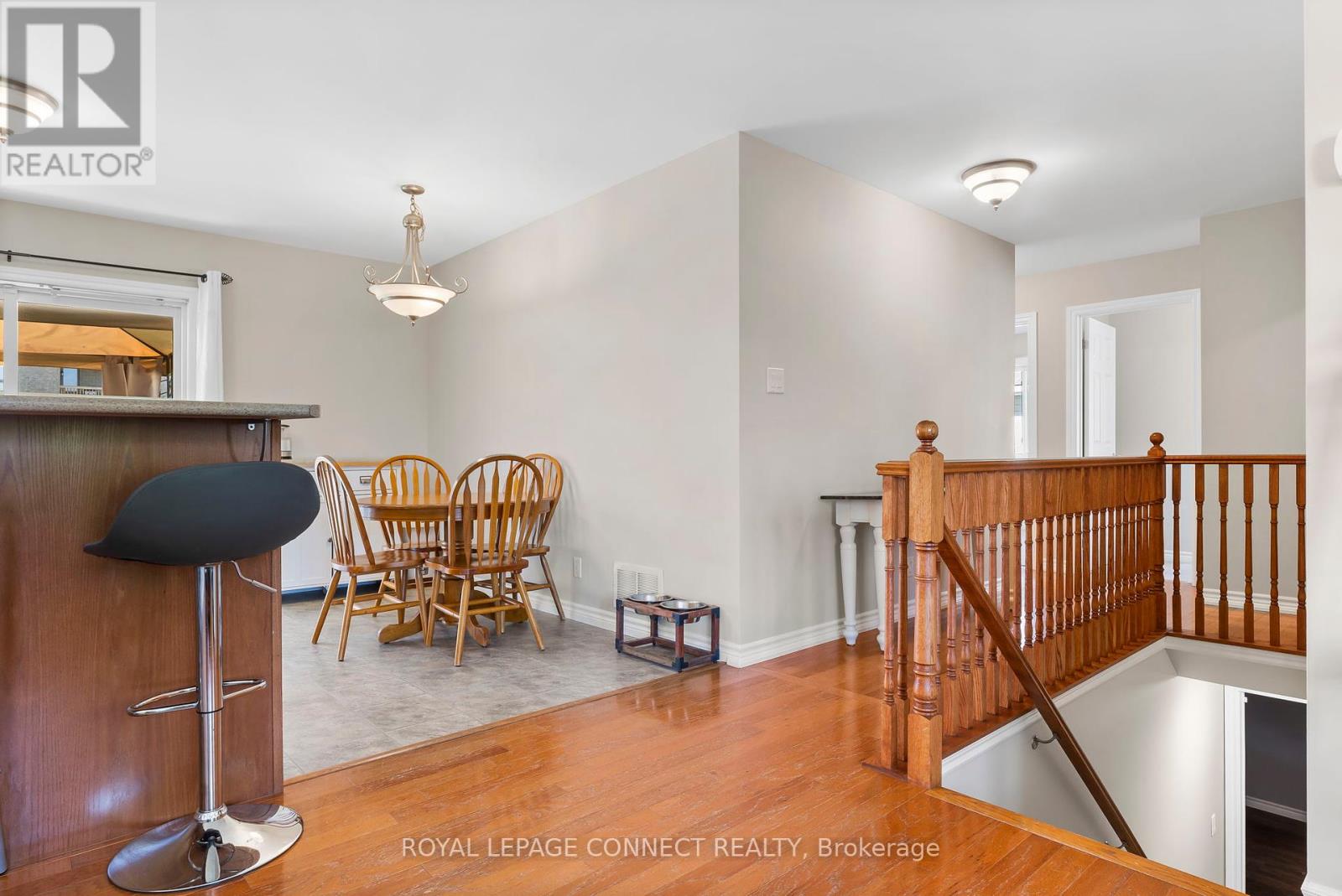 25 Springdale Drive, Kawartha Lakes, Ontario  K9V 4R1 - Photo 12 - X12163490