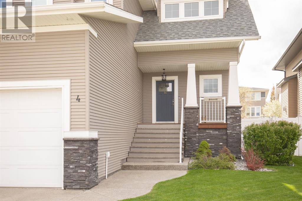 4 Garrison Circle, Red Deer, Alberta  T4P 0P5 - Photo 2 - A2205719