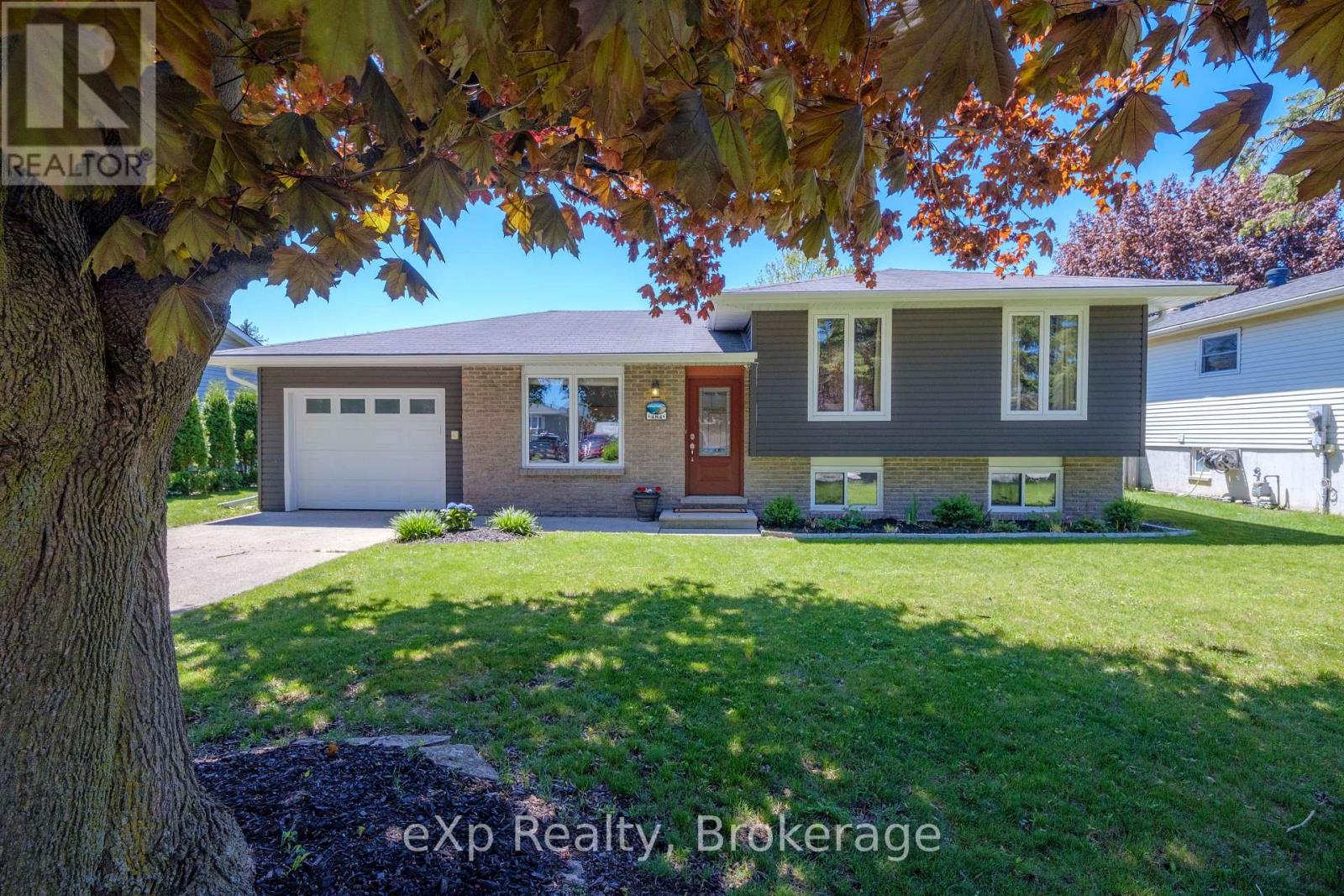 Property at 484 FALCONER STREET image 3