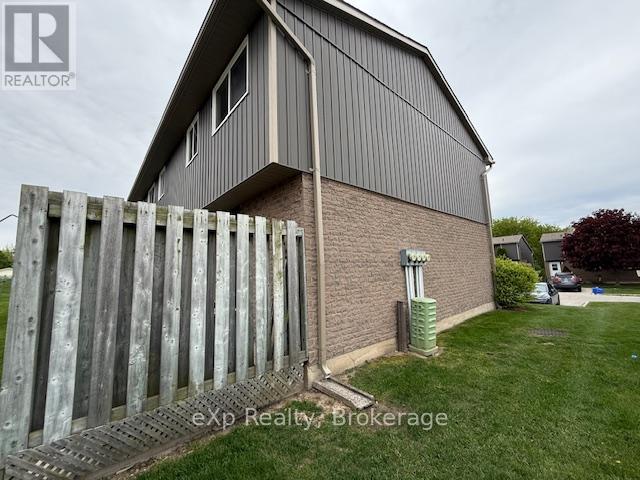 29 - 850 Walsh Street W, Kincardine, Ontario  N2Z 1P1 - Photo 4 - X12163791