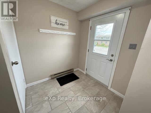 29 - 850 Walsh Street W, Kincardine, Ontario  N2Z 1P1 - Photo 6 - X12163791