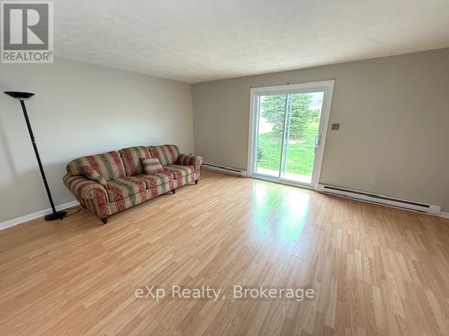29 - 850 Walsh Street W, Kincardine, Ontario  N2Z 1P1 - Photo 8 - X12163791