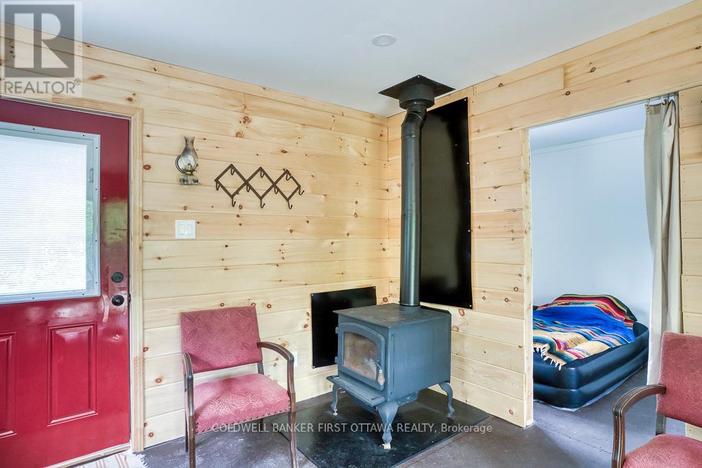 2062 Cross Road, Frontenac (Frontenac Centre), Ontario  K0H 2B0 - Photo 6 - X12163825