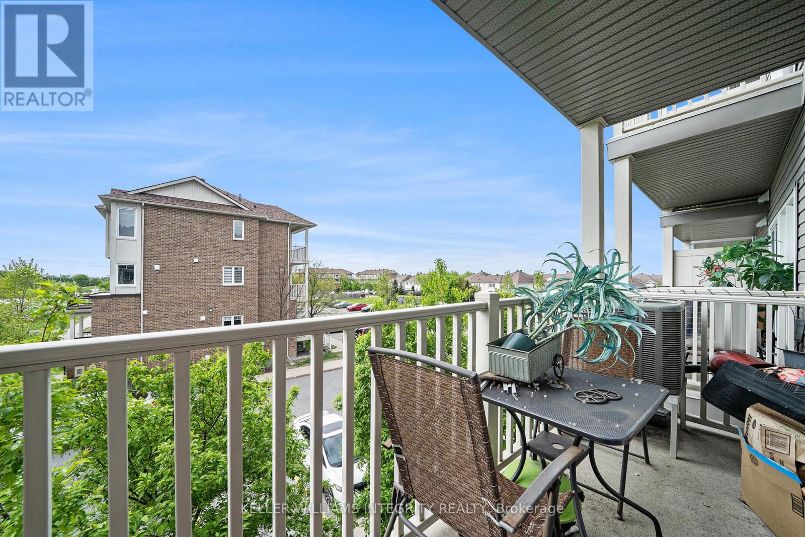 256 Espin Heights, Ottawa, Ontario  K2J 0Y8 - Photo 18 - X12163829