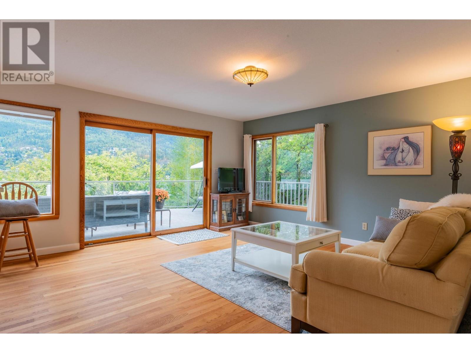 350 Johnstone Road, Nelson, British Columbia  V1L 6J1 - Photo 45 - 10348576