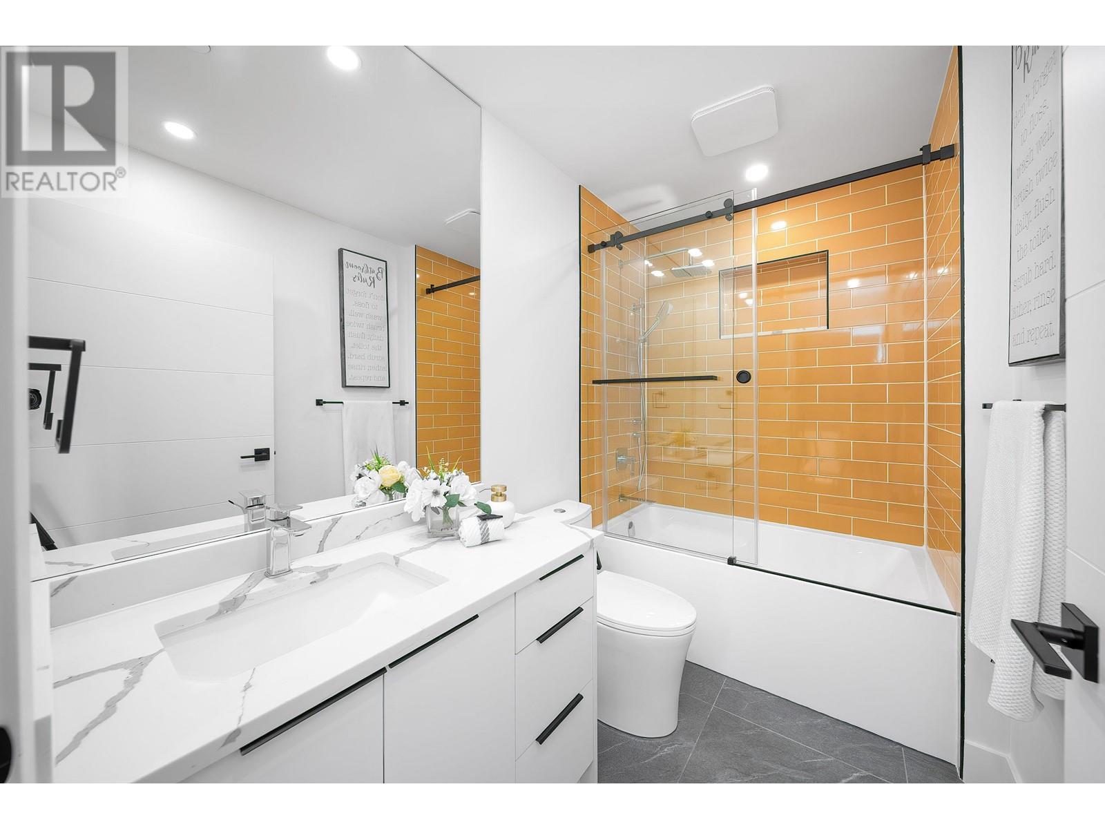 1 2777 E 27th Avenue, Vancouver, British Columbia  V5R 1N4 - Photo 22 - R3005403