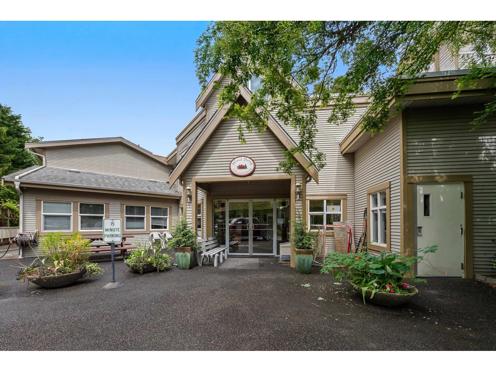 Property at 32 20543 96 AVENUE image 1