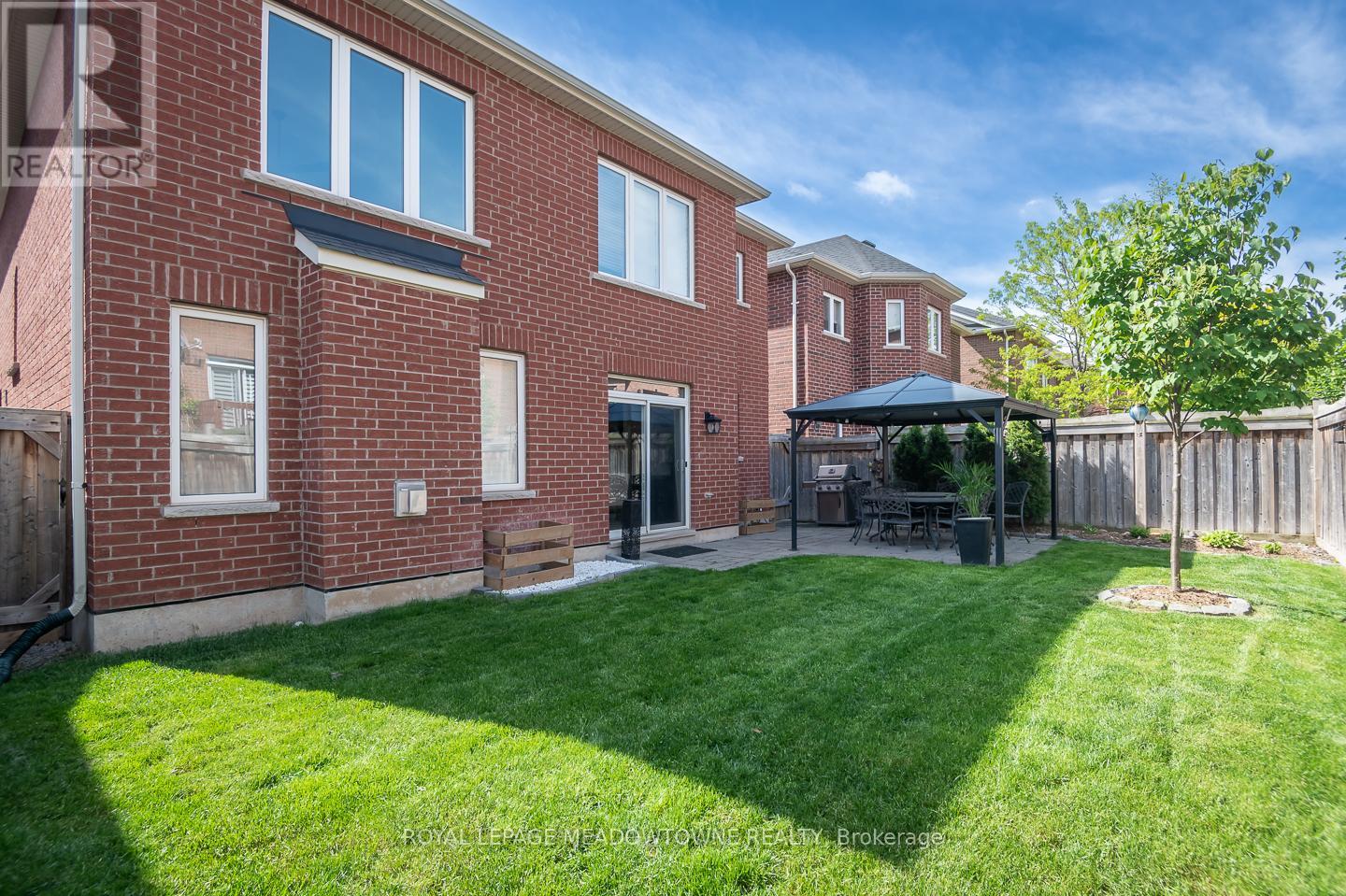 476 Laundon Terrace, Milton, Ontario  L9T 7X9 - Photo 39 - W12136543