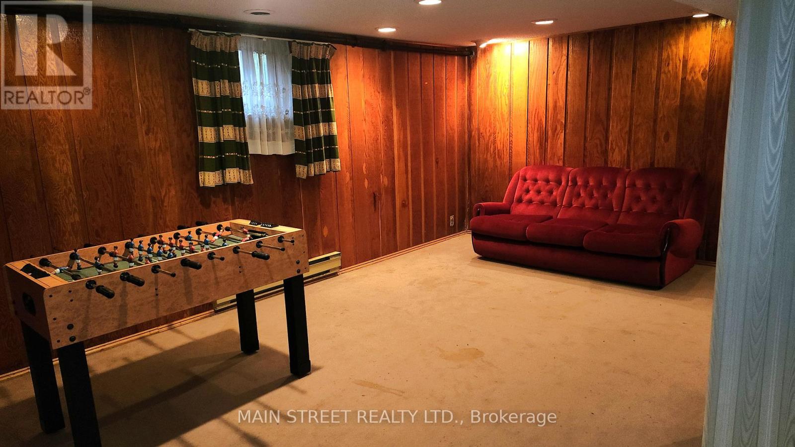 37 Fairlin Drive, Toronto, Ontario  M9B 4J4 - Photo 18 - W12144542