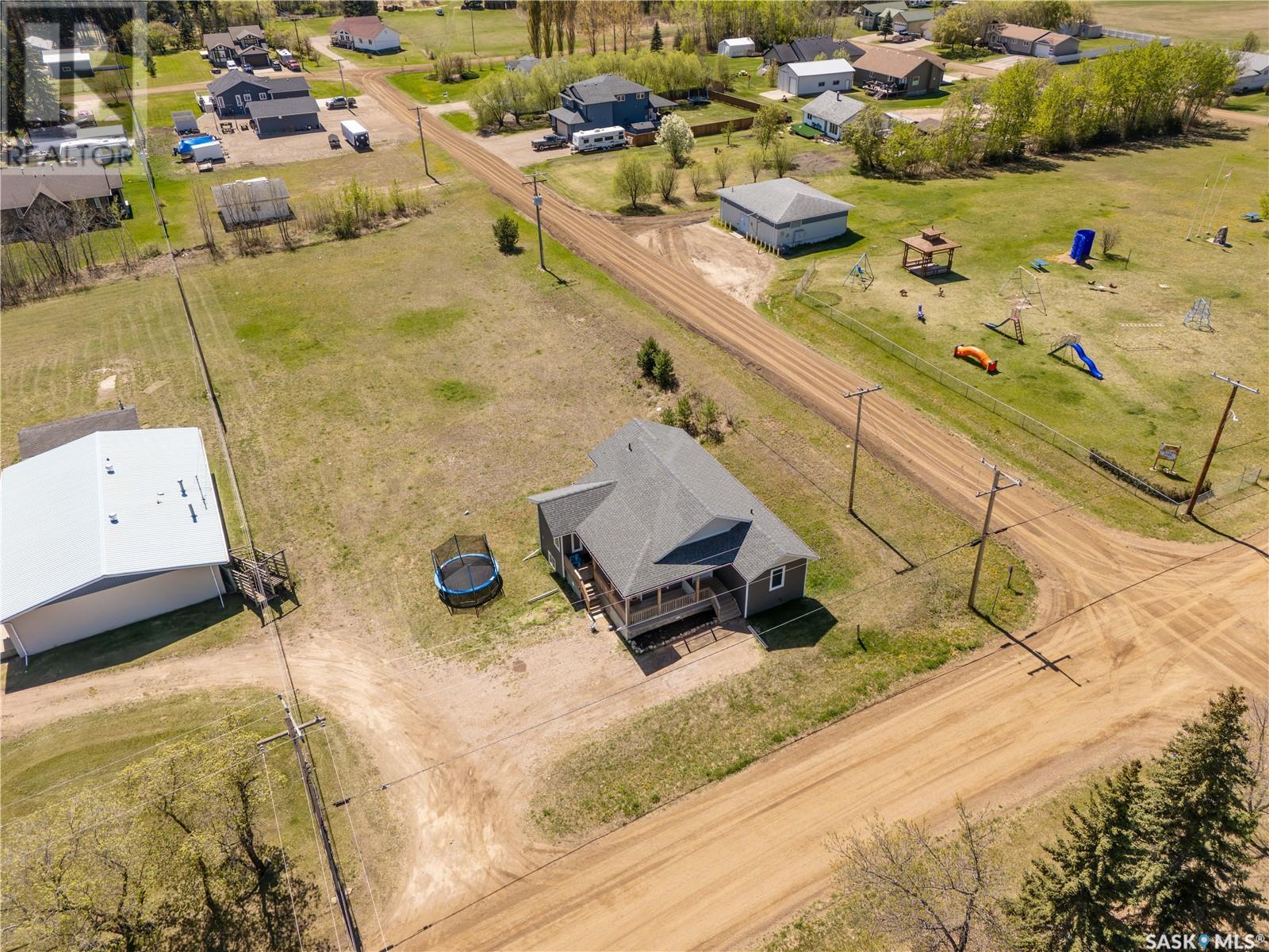 190 1st Street W, Pierceland, Saskatchewan  S0M 2K0 - Photo 27 - SK998641