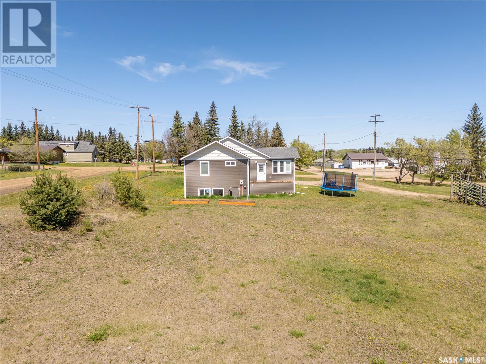 190 1st Street W, Pierceland, Saskatchewan  S0M 2K0 - Photo 33 - SK998641