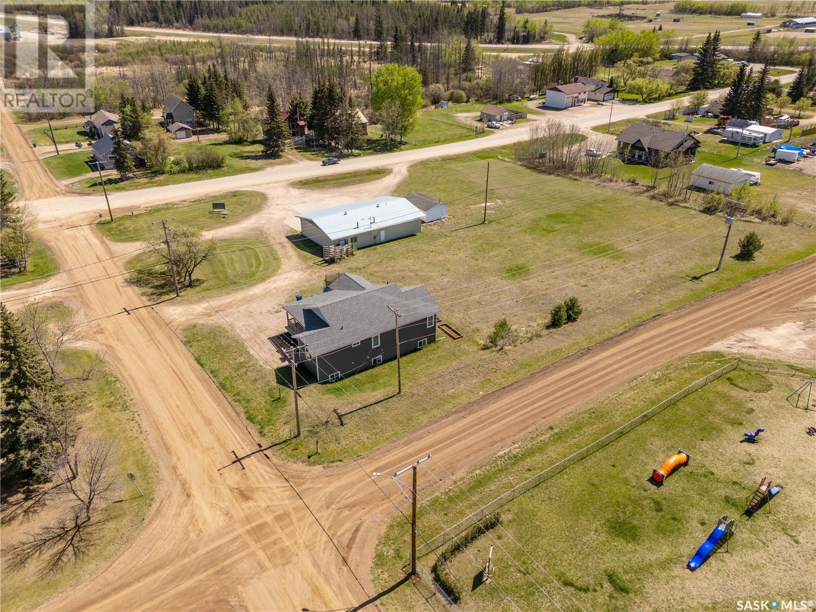 190 1st Street W, Pierceland, Saskatchewan  S0M 2K0 - Photo 28 - SK998641