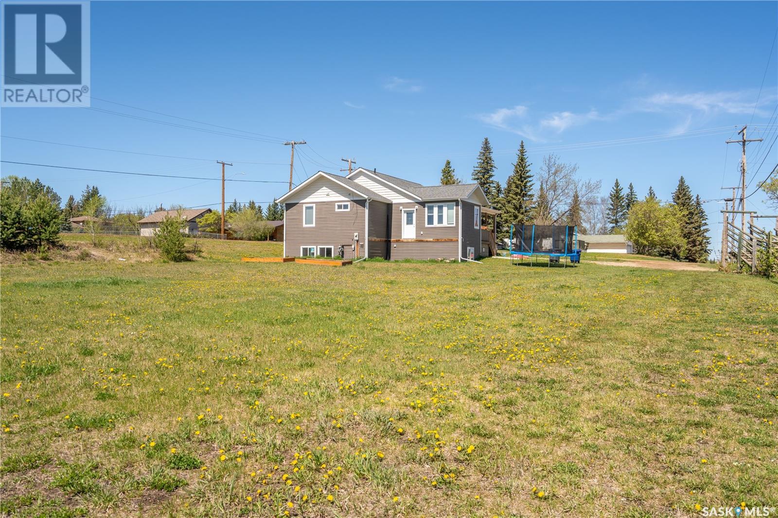190 1st Street W, Pierceland, Saskatchewan  S0M 2K0 - Photo 26 - SK998641