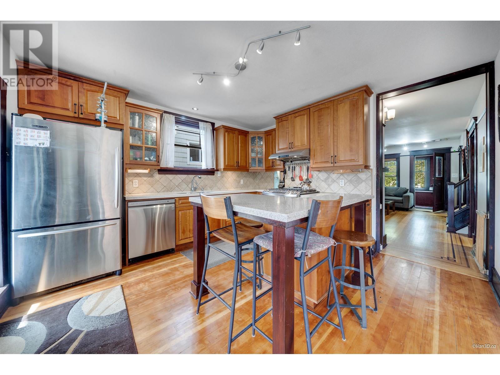 348 E 19th Avenue, Vancouver, British Columbia  V5V 1J5 - Photo 7 - R3005358