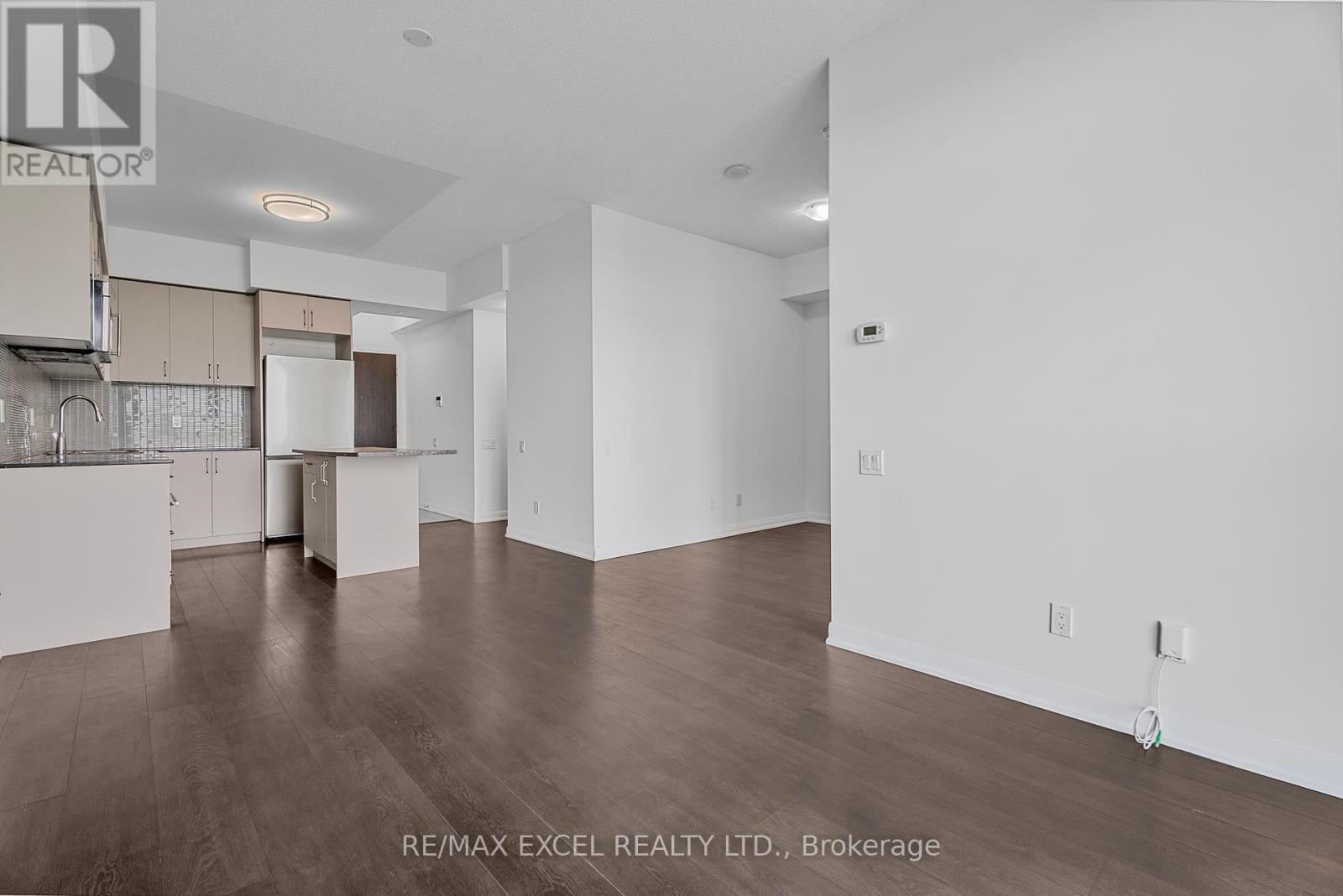2501 - 5162 Yonge Street, Toronto, Ontario  M2N 0E9 - Photo 10 - C12163760
