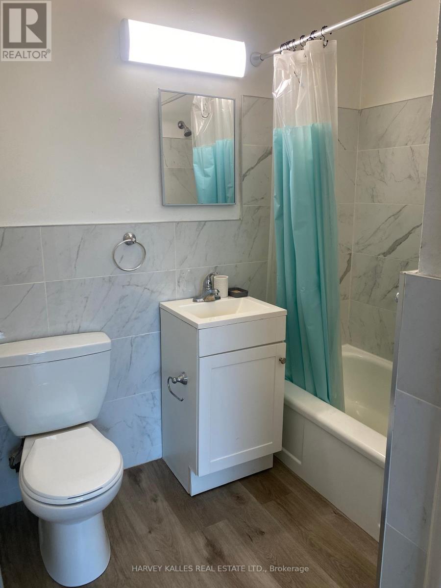 211 - 1582 Bathurst Street, Toronto, Ontario  M5P 3H3 - Photo 5 - C12163806