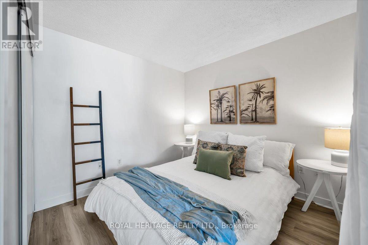 1105 - 11 Brunel Court, Toronto, Ontario  M5V 3Y3 - Photo 23 - C12163822