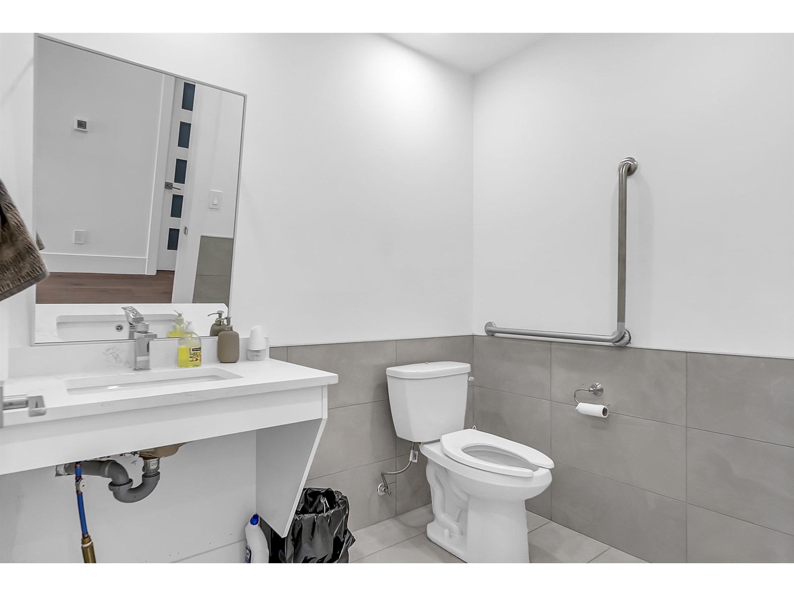 102 6678 152 Street, Surrey, British Columbia  V3S 7J2 - Photo 12 - C8069359