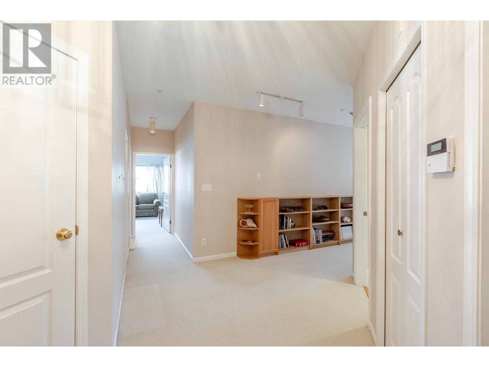 202 4753 W River Road, Ladner, British Columbia  V4K 1R9 - Photo 4 - R3003853