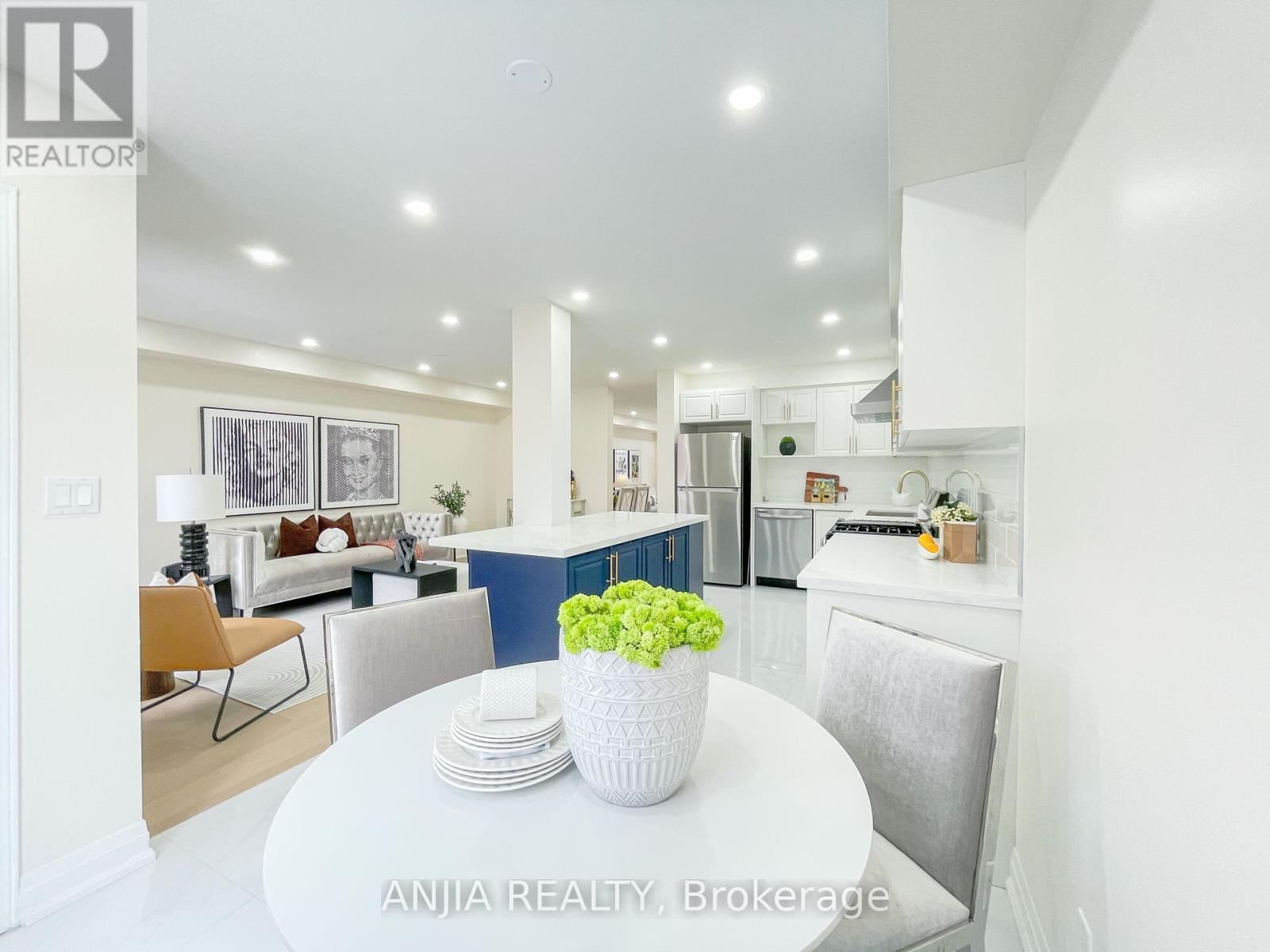 2330 Bur Oak Avenue, Markham, Ontario  L6E 1L7 - Photo 12 - N12163676