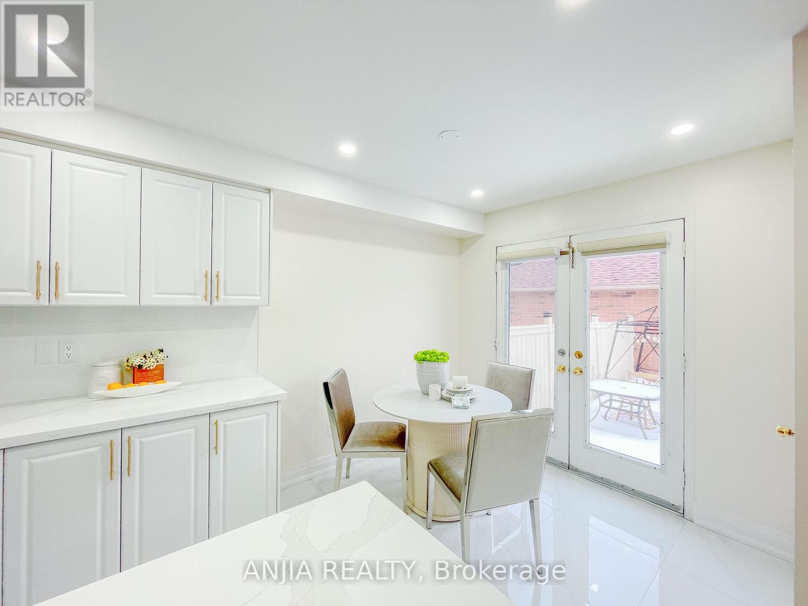 2330 Bur Oak Avenue, Markham, Ontario  L6E 1L7 - Photo 18 - N12163676