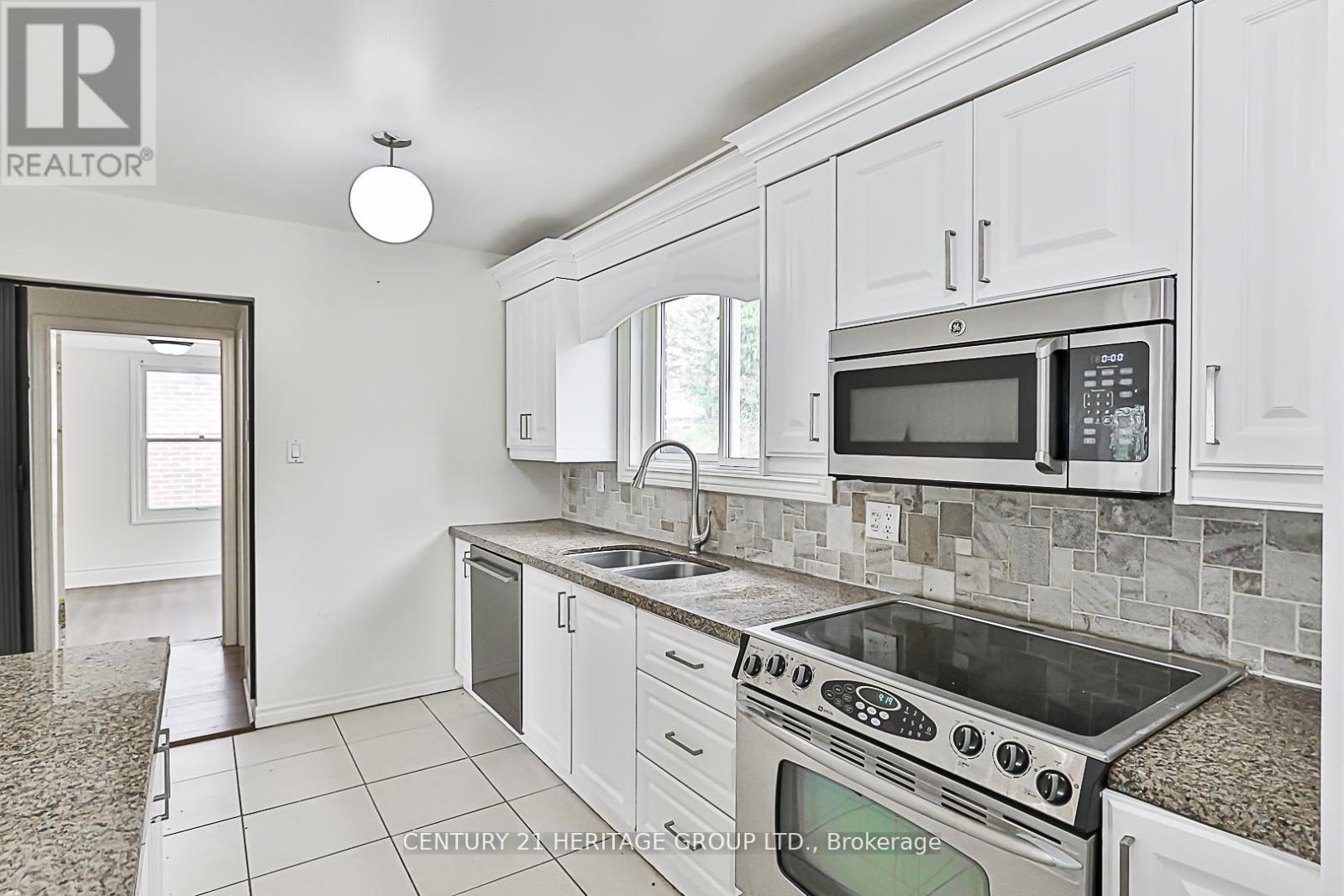 143 Beswick Drive, Newmarket, Ontario  L3Y 1E8 - Photo 14 - N12163706