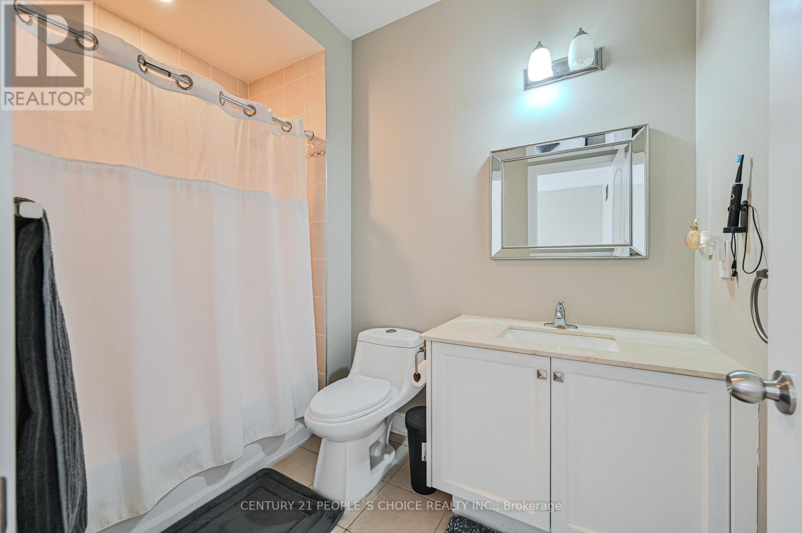 39 Munsie Drive, King, Ontario  L7B 0N8 - Photo 35 - N12163765