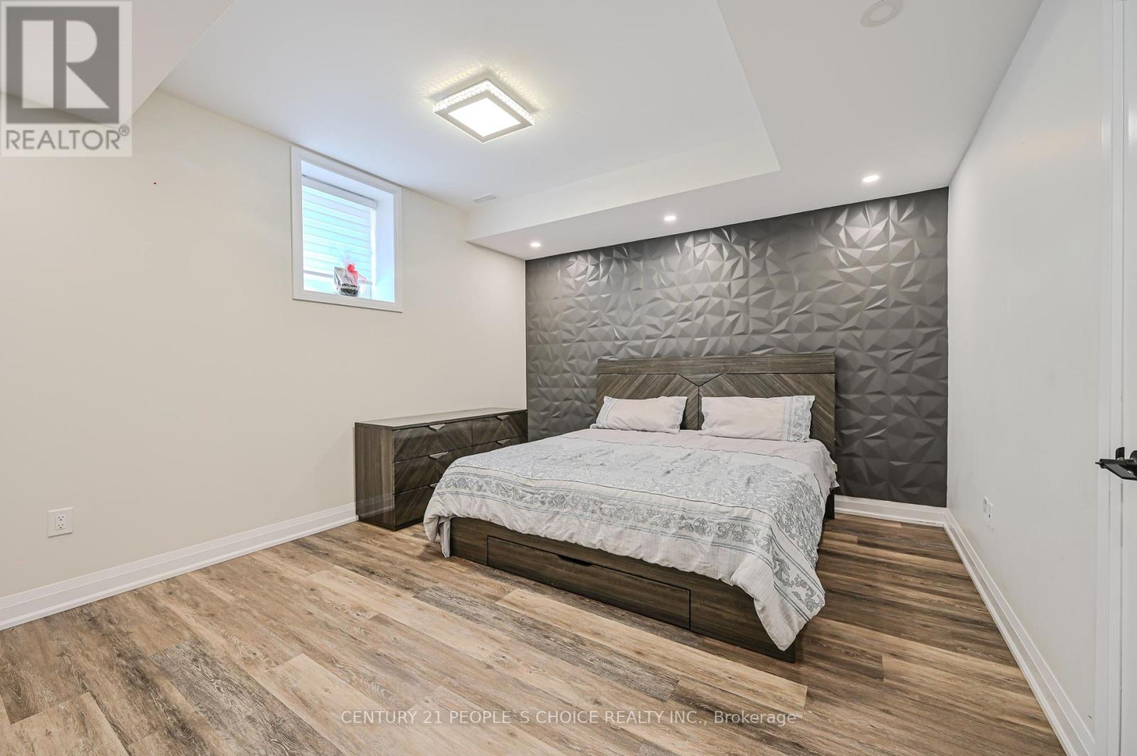 39 Munsie Drive, King, Ontario  L7B 0N8 - Photo 42 - N12163765
