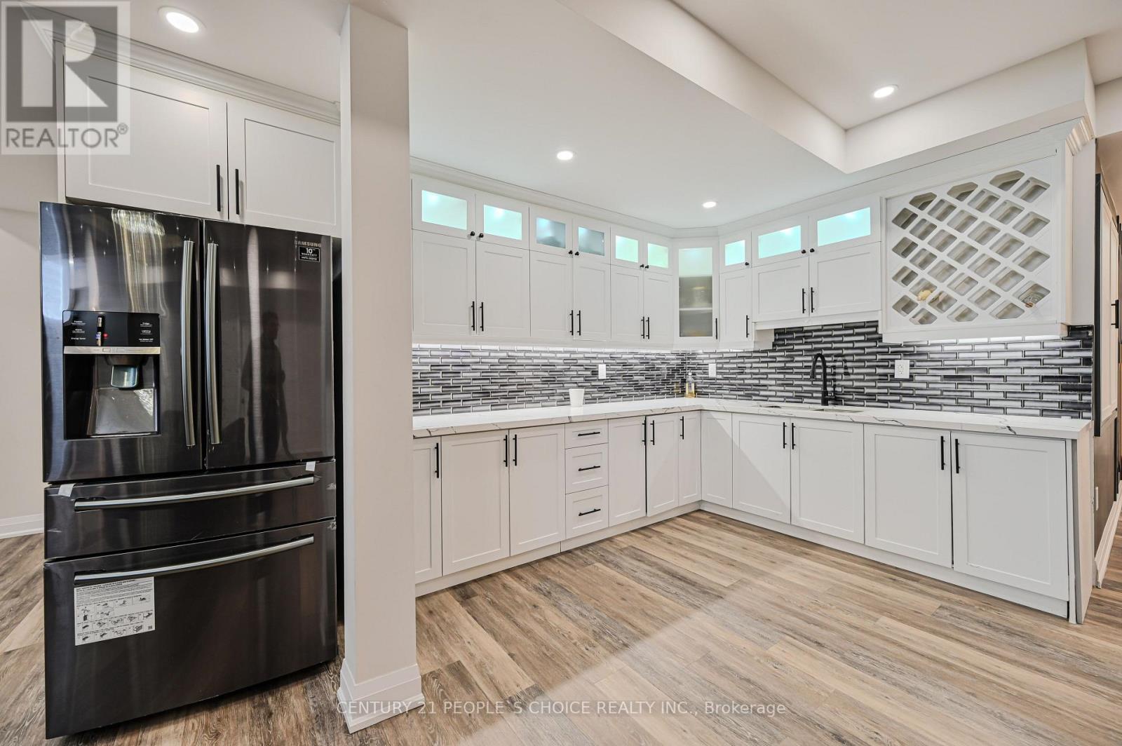 39 Munsie Drive, King, Ontario  L7B 0N8 - Photo 44 - N12163765