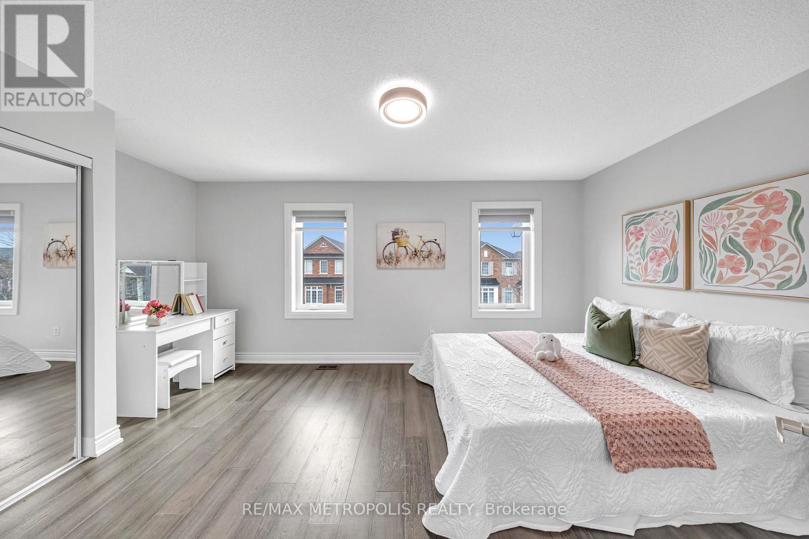 10 Snowcreek Street, Markham, Ontario  L6B 0K5 - Photo 19 - N12163820