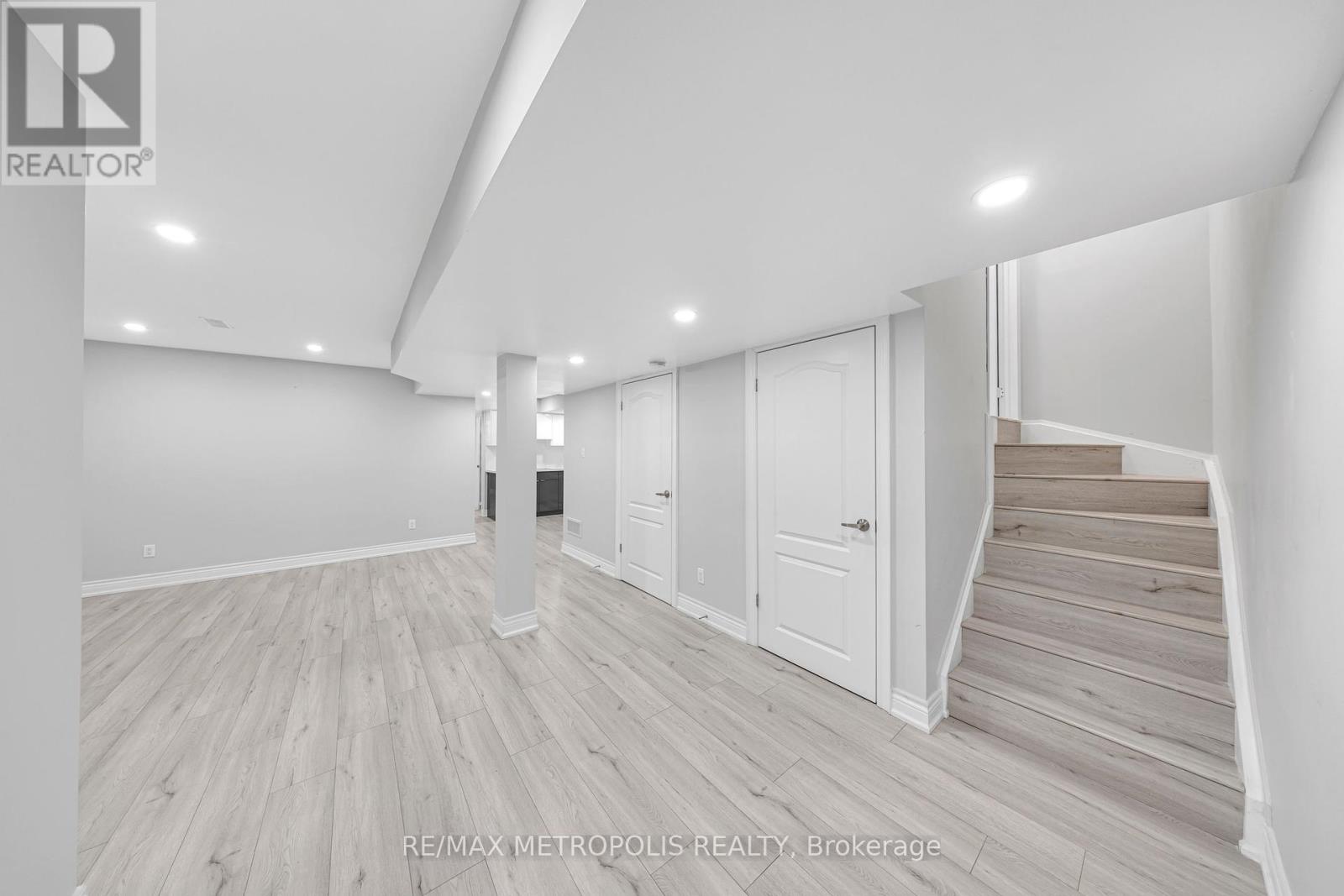 10 Snowcreek Street, Markham, Ontario  L6B 0K5 - Photo 34 - N12163820