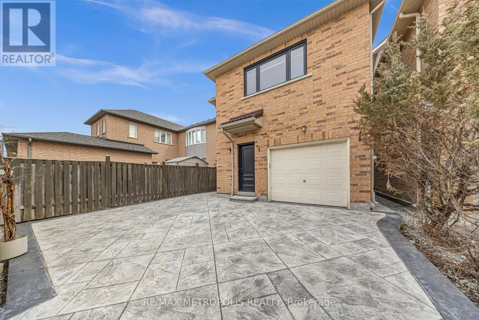 10 Snowcreek Street, Markham, Ontario  L6B 0K5 - Photo 45 - N12163820