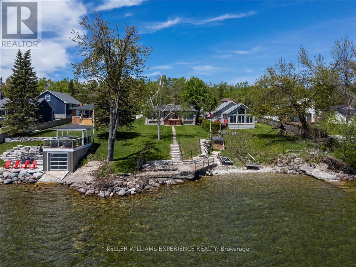 2225 Lakeshore Road E, Oro-Medonte, Ontario  L0L 1T0 - Photo 1 - S12163801
