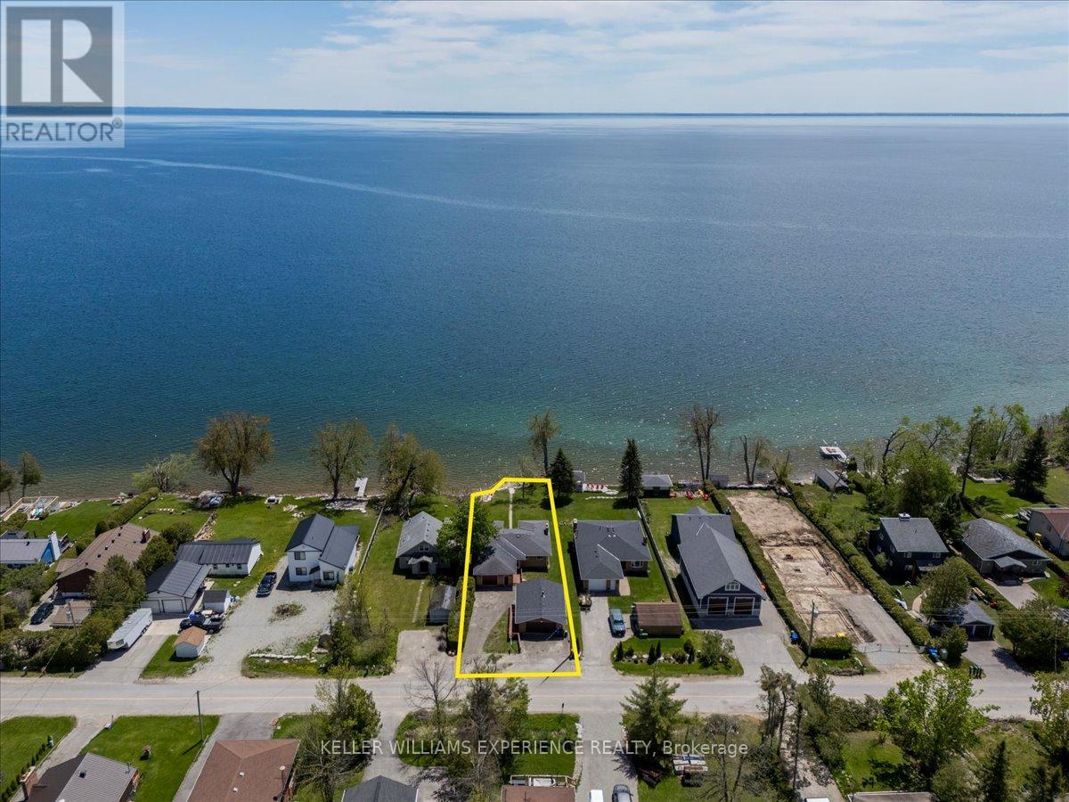 2225 Lakeshore Road E, Oro-Medonte, Ontario  L0L 1T0 - Photo 5 - S12163801