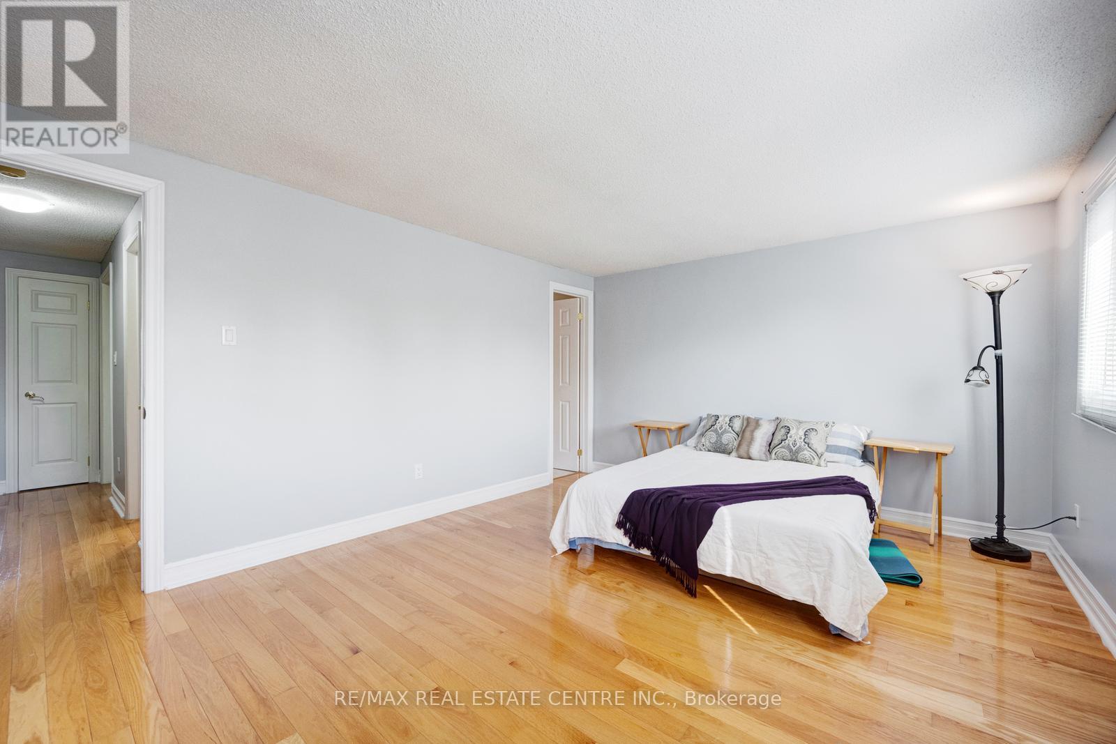 6539 Edenwood Drive, Mississauga, Ontario  L5N 3H2 - Photo 32 - W12163670