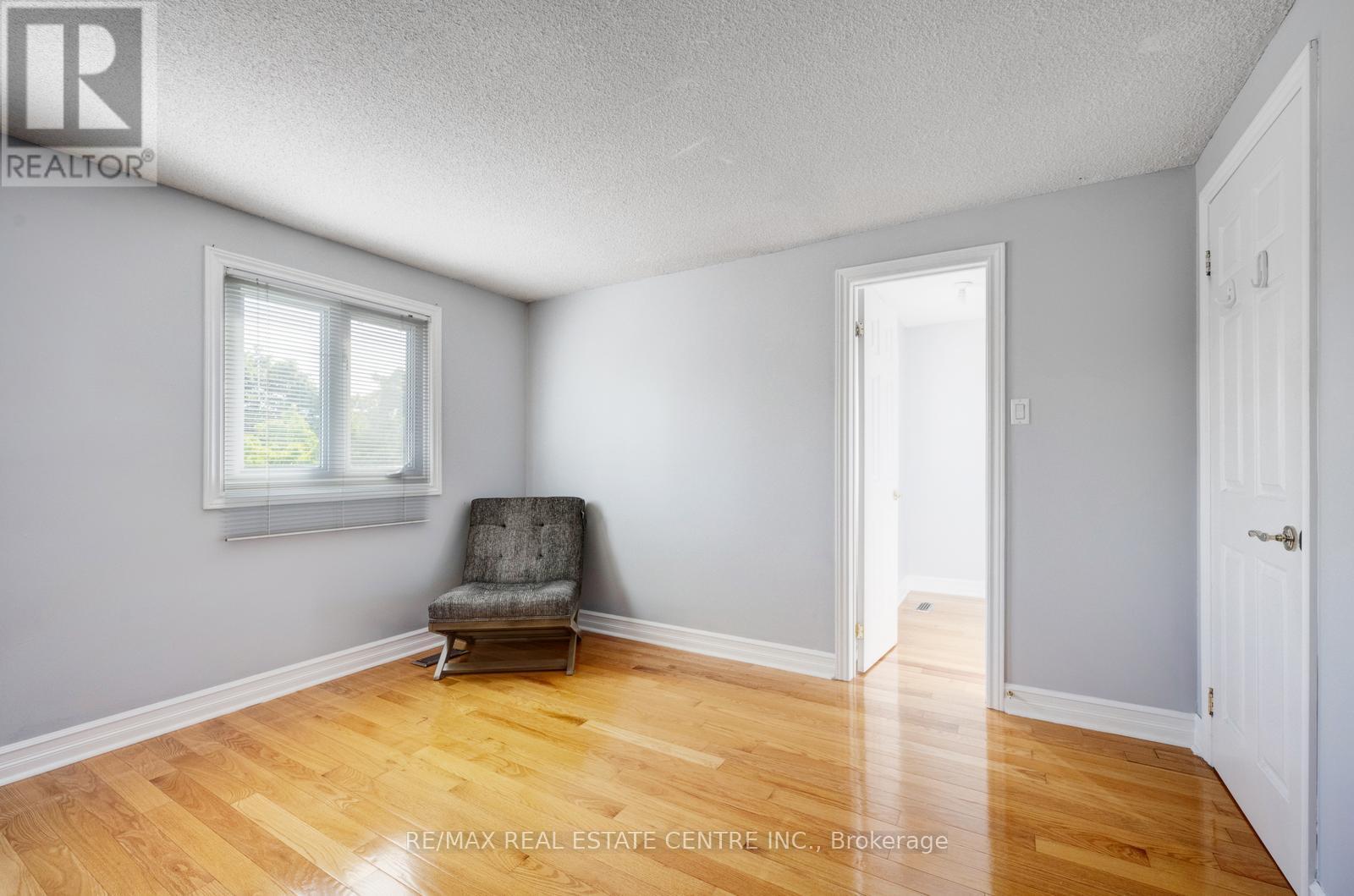 6539 Edenwood Drive, Mississauga, Ontario  L5N 3H2 - Photo 33 - W12163670