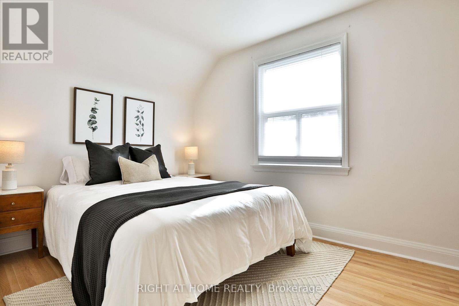 20 Amesbury Drive, Toronto, Ontario  M6M 4H4 - Photo 25 - W12163687