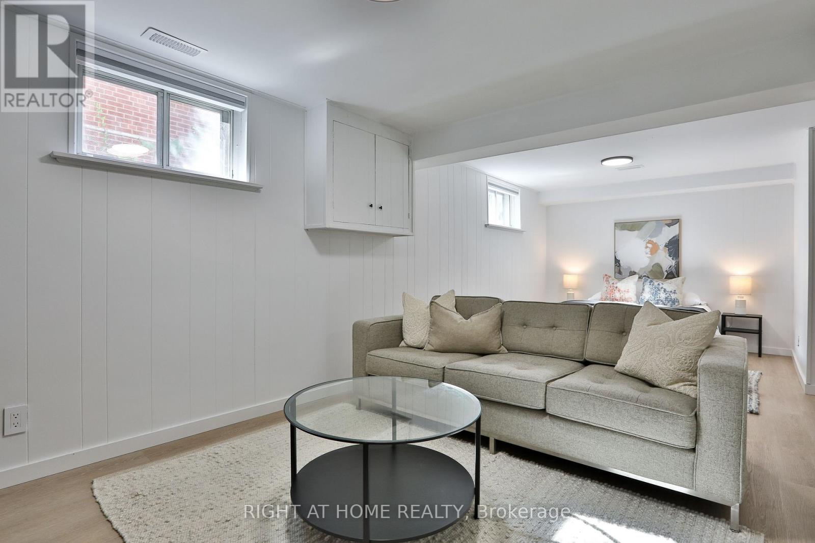 20 Amesbury Drive, Toronto, Ontario  M6M 4H4 - Photo 31 - W12163687