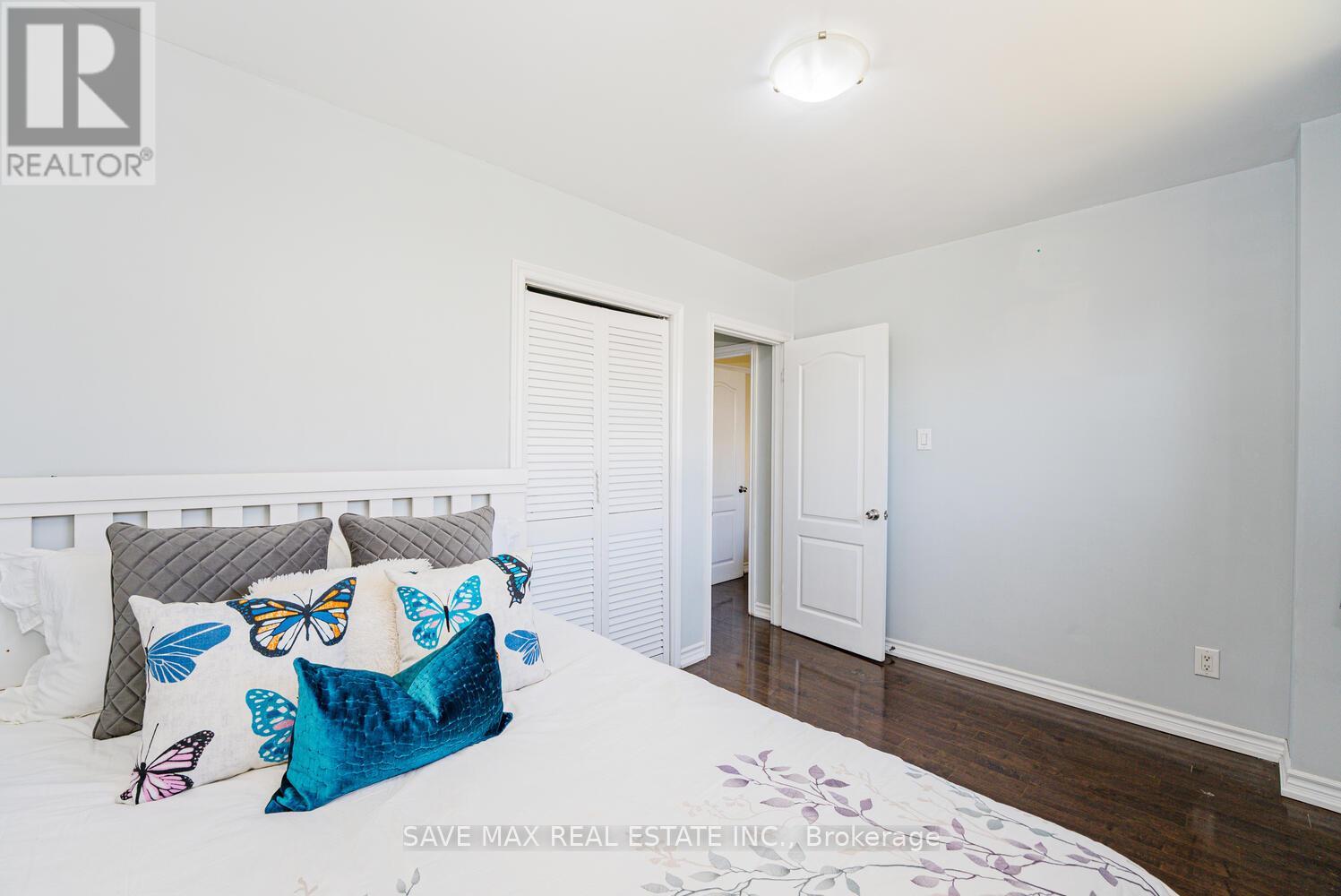 18 Northwood Drive, Brampton, Ontario  L6X 2L2 - Photo 21 - W12163697