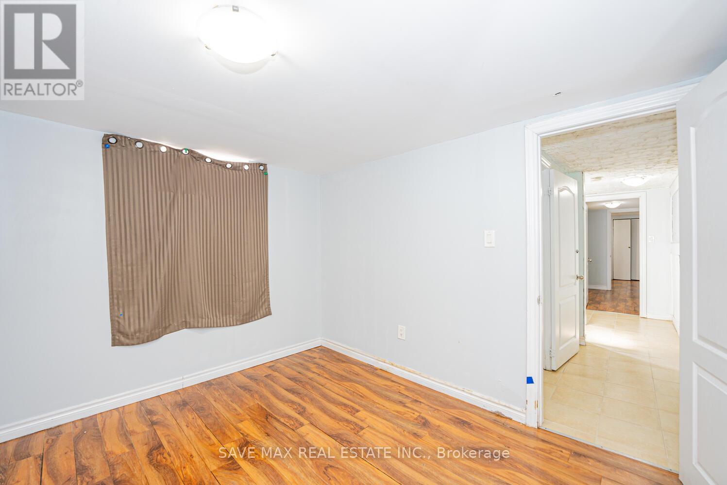 18 Northwood Drive, Brampton, Ontario  L6X 2L2 - Photo 42 - W12163697