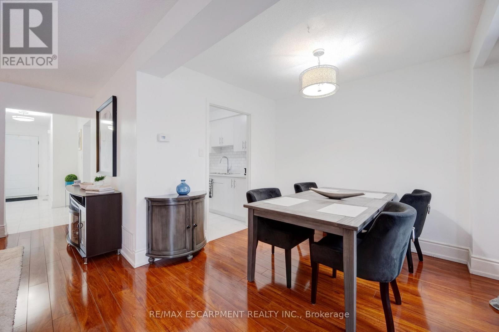 31 - 3430 Brandon Gate Drive, Mississauga, Ontario  L4T 3T4 - Photo 11 - W12163717