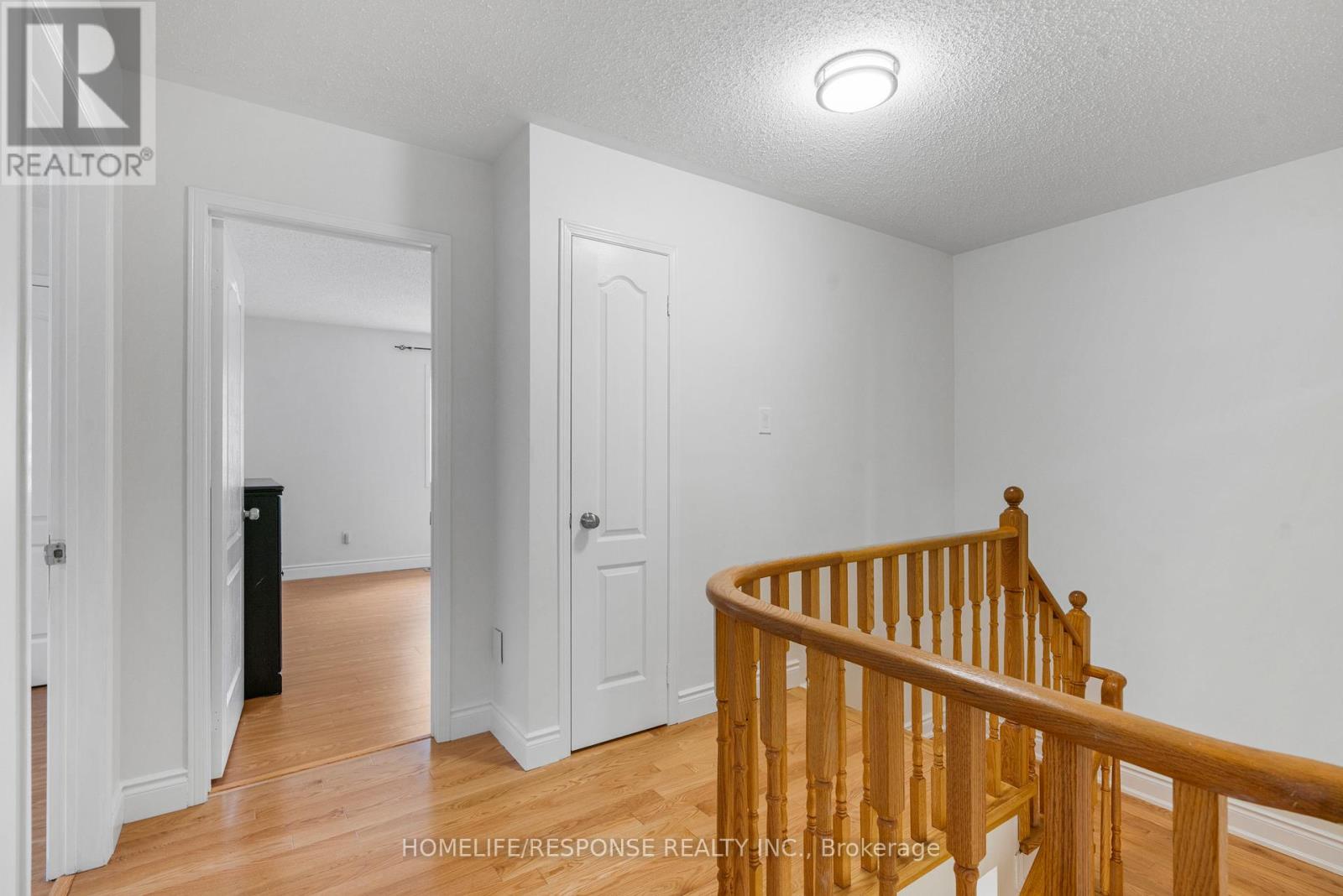 25 Treasure Drive, Brampton, Ontario  L7A 3L1 - Photo 12 - W12163719