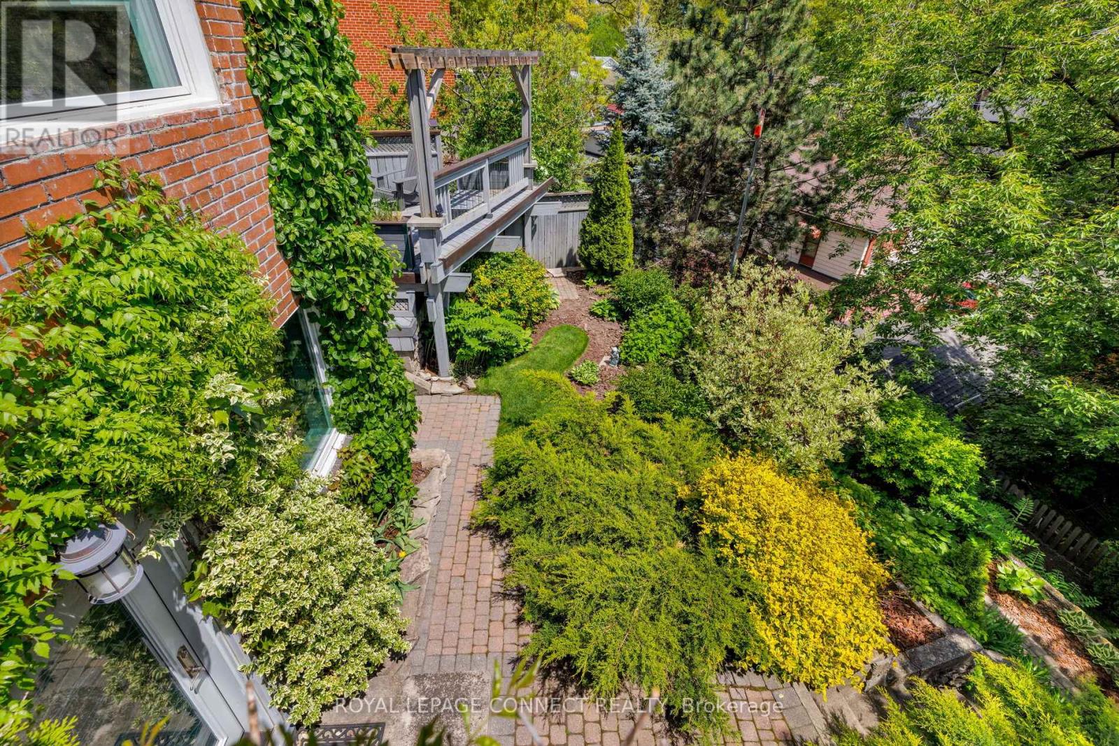 49 Evelyn Avenue, Toronto, Ontario  M6P 2Z2 - Photo 19 - W12163752
