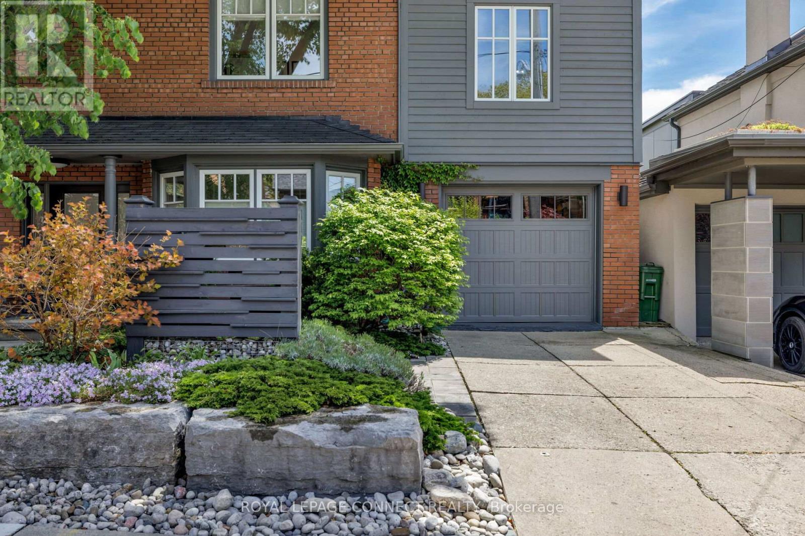 49 Evelyn Avenue, Toronto, Ontario  M6P 2Z2 - Photo 3 - W12163752