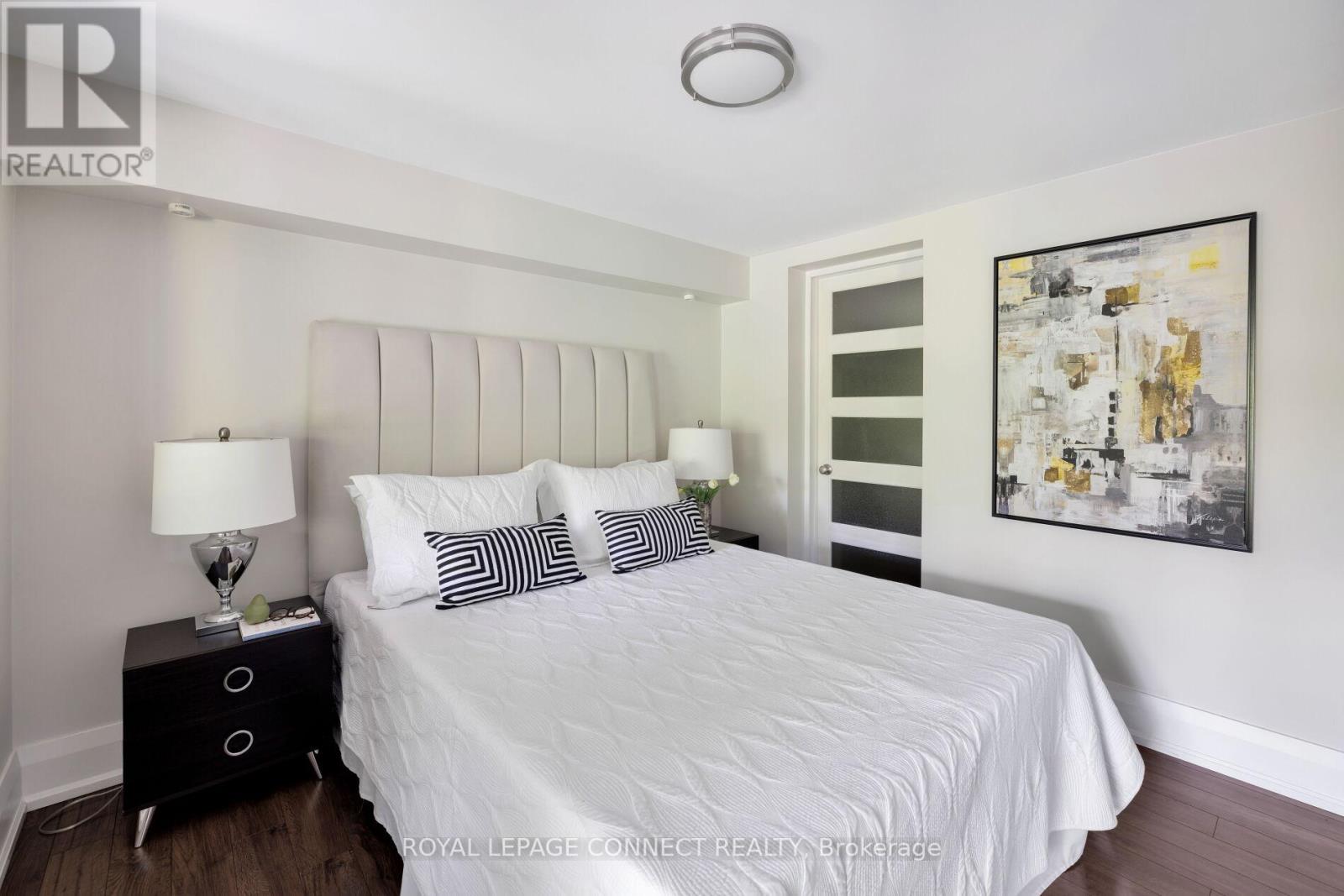 49 Evelyn Avenue, Toronto, Ontario  M6P 2Z2 - Photo 36 - W12163752