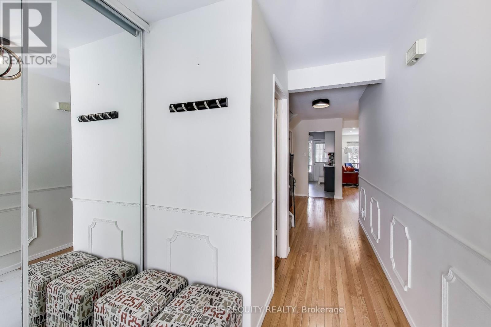 52 - 2020 South Millway, Mississauga, Ontario  L5L 1K2 - Photo 5 - W12163790